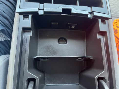 Used 2014 Chevrolet Silverado 1500 W/T RWD image 24