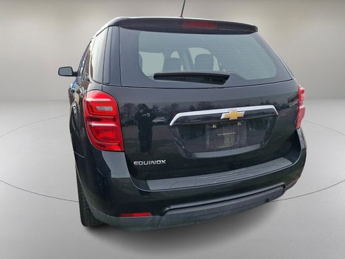 Used 2017 Chevrolet Equinox LS image 7