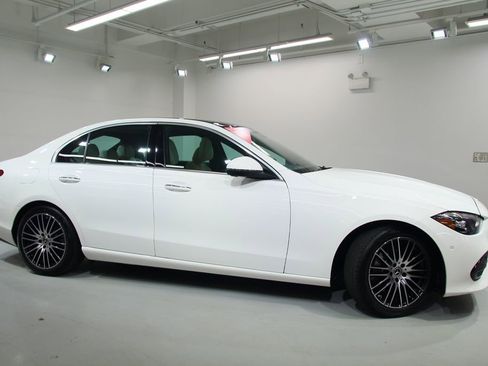 Certified 2025 Mercedes-Benz C 300 4MATIC Sedan image 12