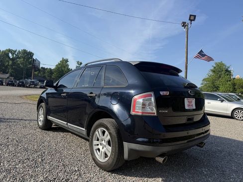 Used 2010 Ford Edge SE image 3
