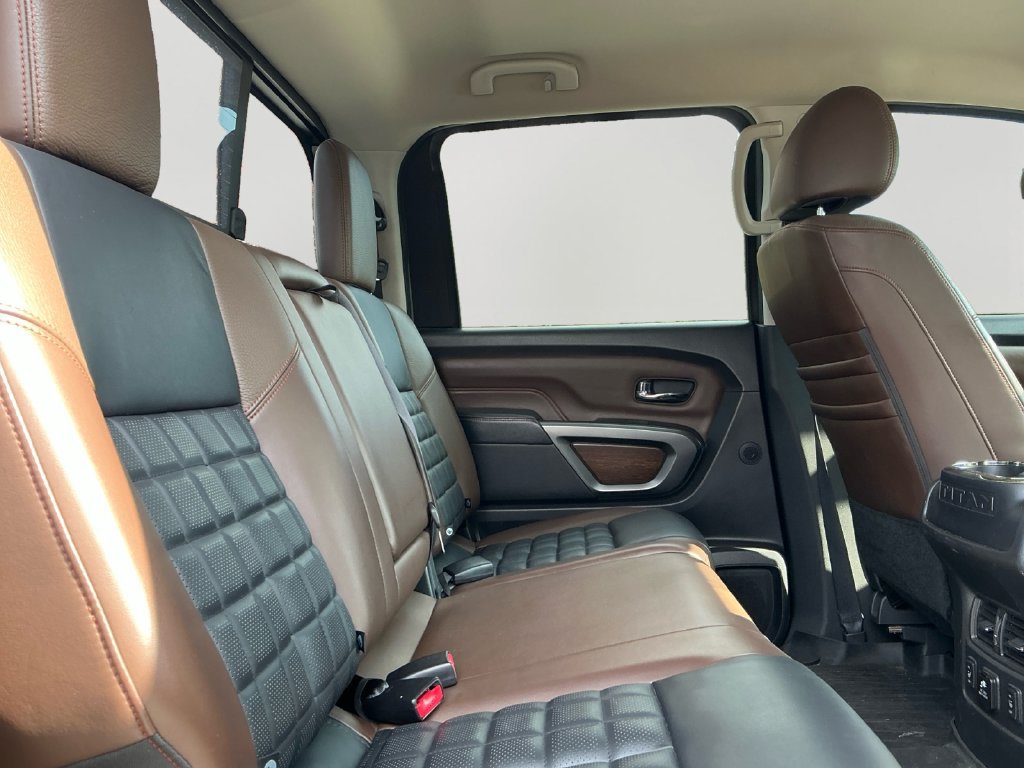 Used 2017 Nissan Titan Platinum Reserve AWD/4WD image 13