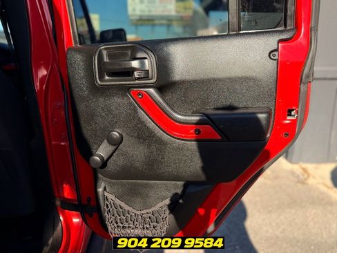 Used 2018 Jeep Wrangler Unlimited Sport AWD/4WD image 33