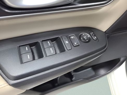 Used 2018 Honda CR-V EX-L image 21