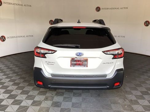 Certified 2025 Subaru Outback Premium image 5