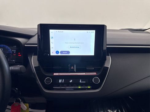 Used 2026 Toyota Corolla LE FWD image 29