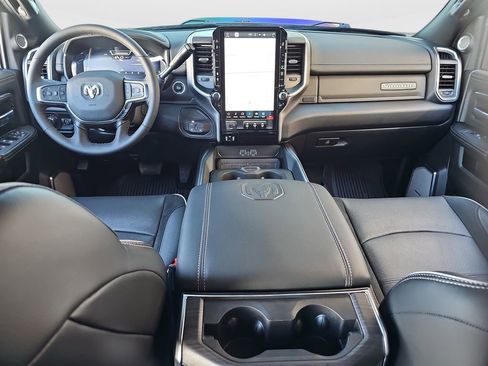 Used 2026 RAM 2500 Laramie AWD/4WD image 19