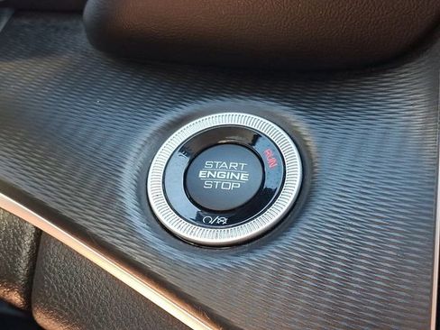 Used 2023 Jeep Grand Cherokee L Laredo RWD image 25