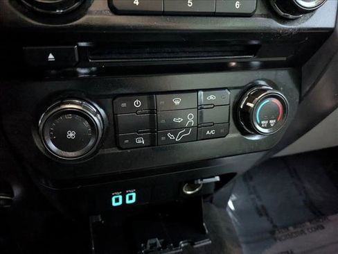 Used 2017 Ford F250 XLT w/ XLT Value Package AWD/4WD image 13