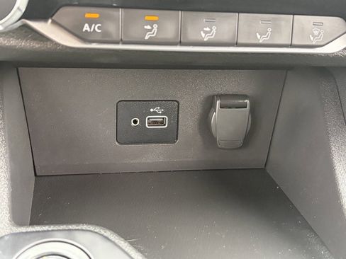 Certified 2023 Nissan Sentra S FWD image 30