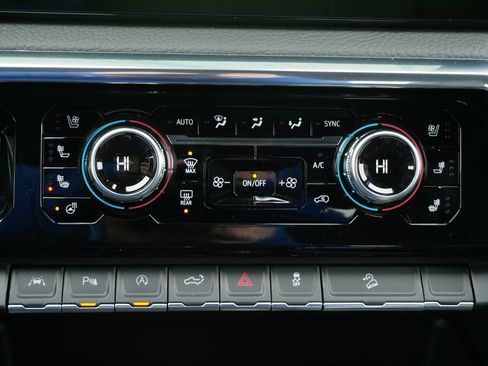 New 2026 GMC Sierra 1500 Denali image 8