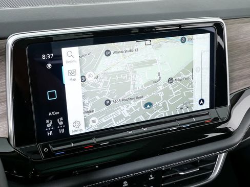 Certified 2025 Volkswagen Atlas SEL Premium R-Line image 17