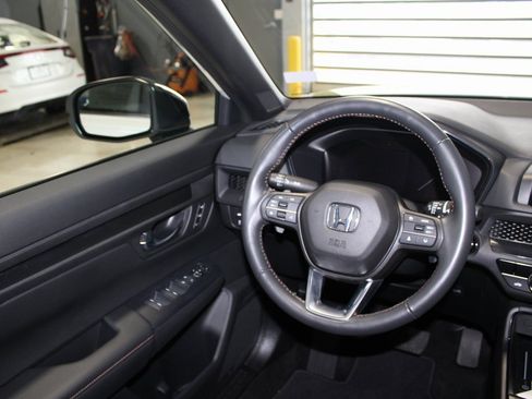 Certified 2025 Honda CR-V Sport-L image 22