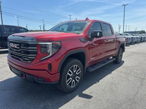 Used 2023 GMC Sierra 1500 AT4 w/ AT4 Preferred Package image 5