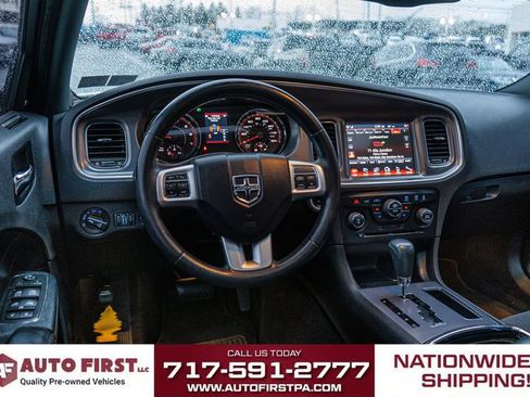 Used 2014 Dodge Charger R/T image 11