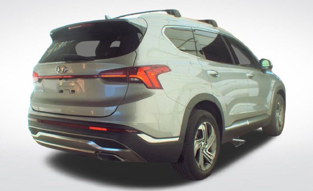 Used 2023 Hyundai Santa Fe SEL w/ Premium Package FWD image 2