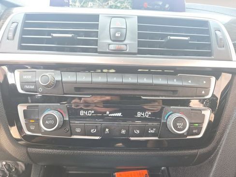 Used 2018 BMW 330e image 26