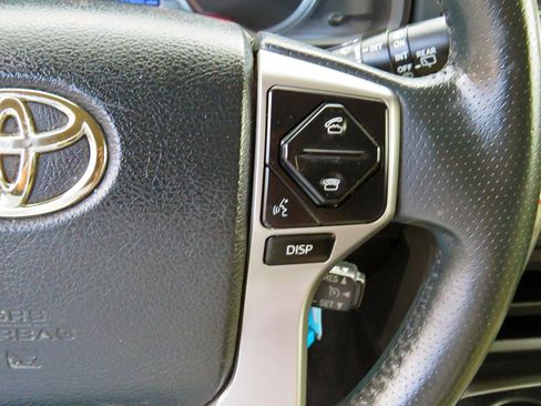 Used 2015 Toyota 4Runner SR5 image 27