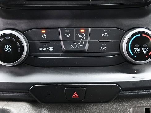 Used 2020 Ford Transit 350 XL image 25