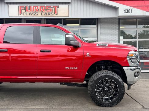 Used 2025 RAM 2500 Big Horn AWD/4WD image 12