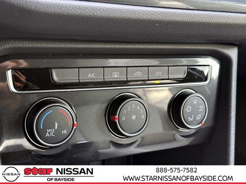 Used 2021 Volkswagen Tiguan S image 20