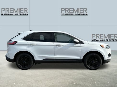 Used 2022 Ford Edge SEL image 4