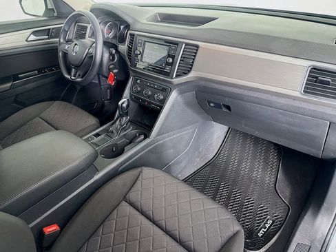 Used 2019 Volkswagen Atlas S image 35