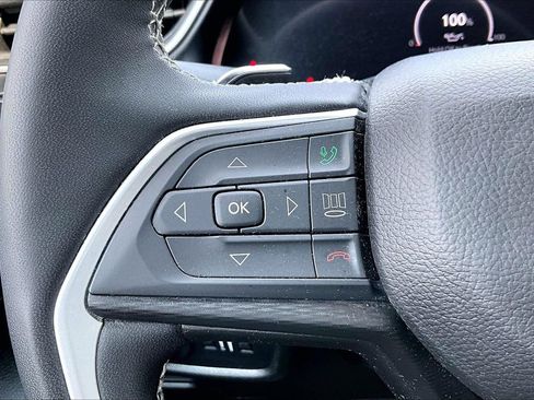 Certified 2024 Jeep Grand Cherokee Altitude AWD/4WD image 29