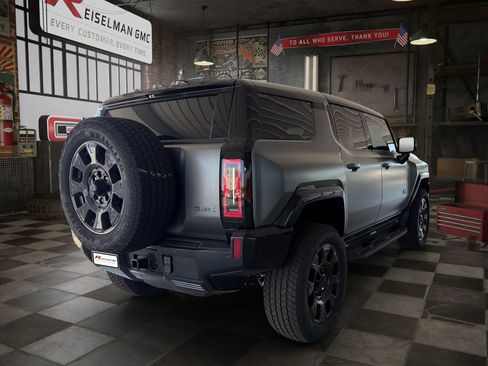 New 2026 GMC Hummer EV 3X w/ Carbon Fiber Edition Package AWD/4WD image 3