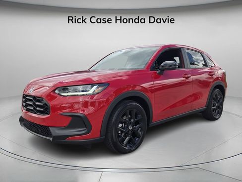 Certified 2025 Honda HR-V Sport image 8