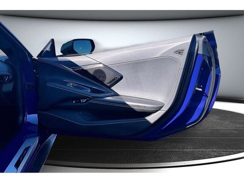 Used 2025 Chevrolet Corvette 2LT w/ Stealth Interior Trim Package image 24
