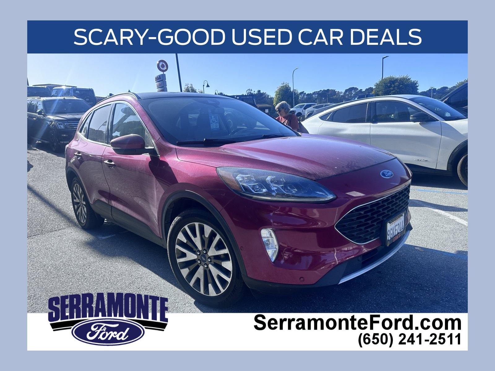 Used 2020 Ford Escape Titanium AWD/4WD image 1