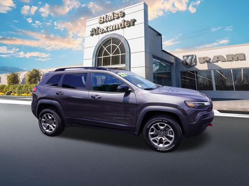 Used 2022 Jeep Cherokee Trailhawk w/ Sound & Nav Group AWD/4WD image 1