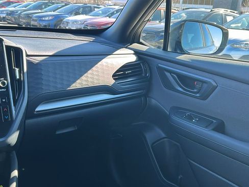 Certified 2025 Subaru Forester Premium image 25