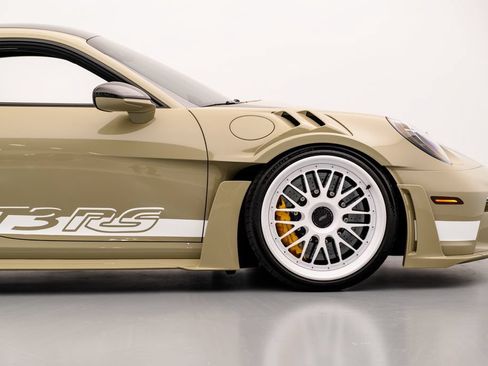 Used 2024 Porsche 911 GT3 RS RWD image 16