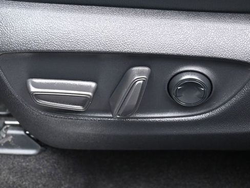 Certified 2026 Toyota Grand Highlander Platinum image 12