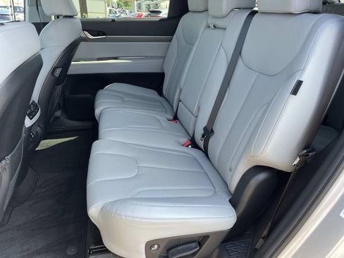 Used 2025 Hyundai Palisade SEL FWD image 20