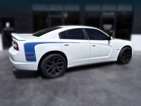 Used 2014 Dodge Charger R/T w/ Driver Confidence Group (AJG) AWD/4WD image 5