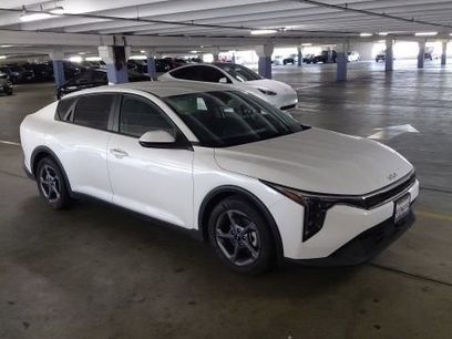 Used 2025 Kia K4