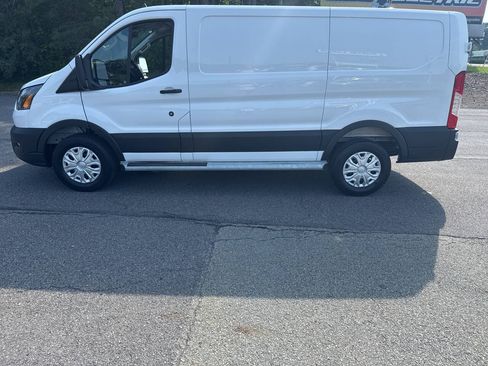 Used 2025 Ford Transit 250 Low Roof w/ Exterior Upgrade Package RWD image 8