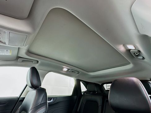 Used 2022 Ford Escape SEL w/ SEL Stealth AWD Package image 26