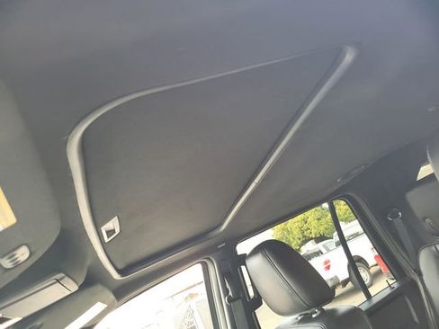 Used 2017 Ford Expedition Limited image 20