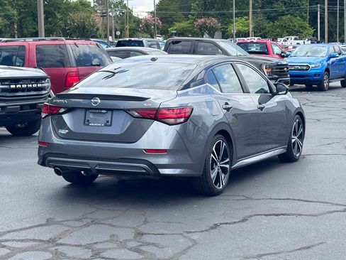 Used 2023 Nissan Sentra SR w/ SR Premium Package FWD image 16