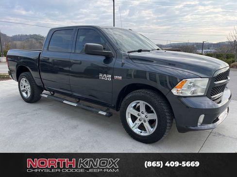 Used 2018 RAM 1500 Express w/ Express Value Package image 29