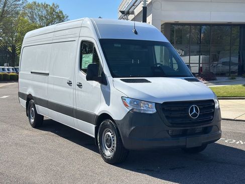 New 2025 Mercedes-Benz Sprinter 2500 image 1