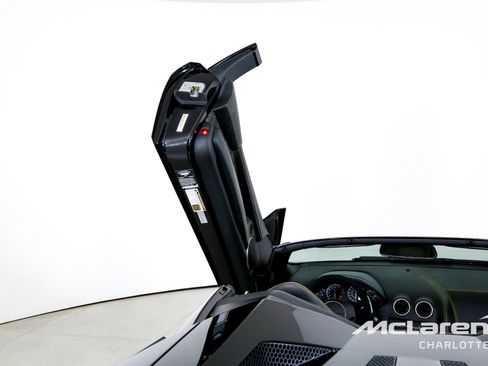 Used 2007 Lamborghini Murcielago LP 640 image 12