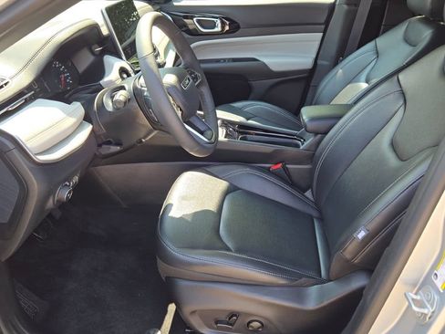 New 2026 Jeep Compass Limited AWD/4WD image 20