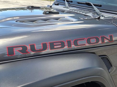 Certified 2021 Jeep Wrangler Unlimited Rubicon AWD/4WD image 11