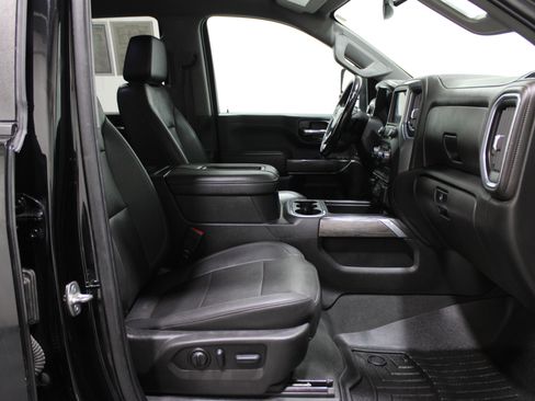 Used 2022 Chevrolet Silverado 2500 LTZ w/ LTZ Plus Package image 29