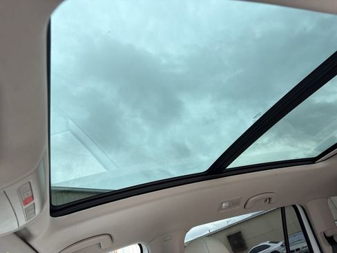 Used 2019 Volkswagen Atlas SEL FWD image 22