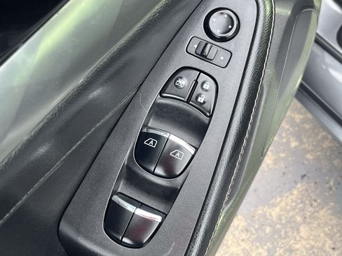 Used 2021 Nissan Maxima 3.5 SV w/ Floor Mat Group FWD image 26